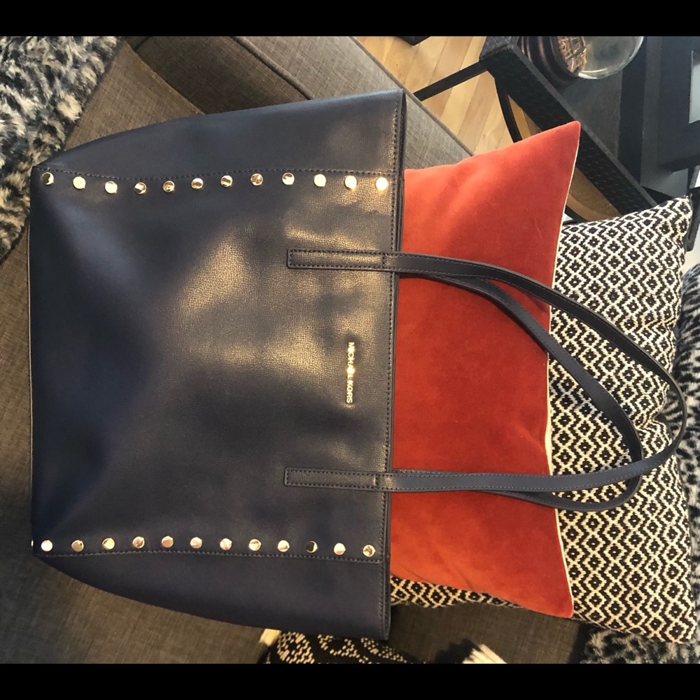 NWT Michael Kors Large Rivington Stud Tote